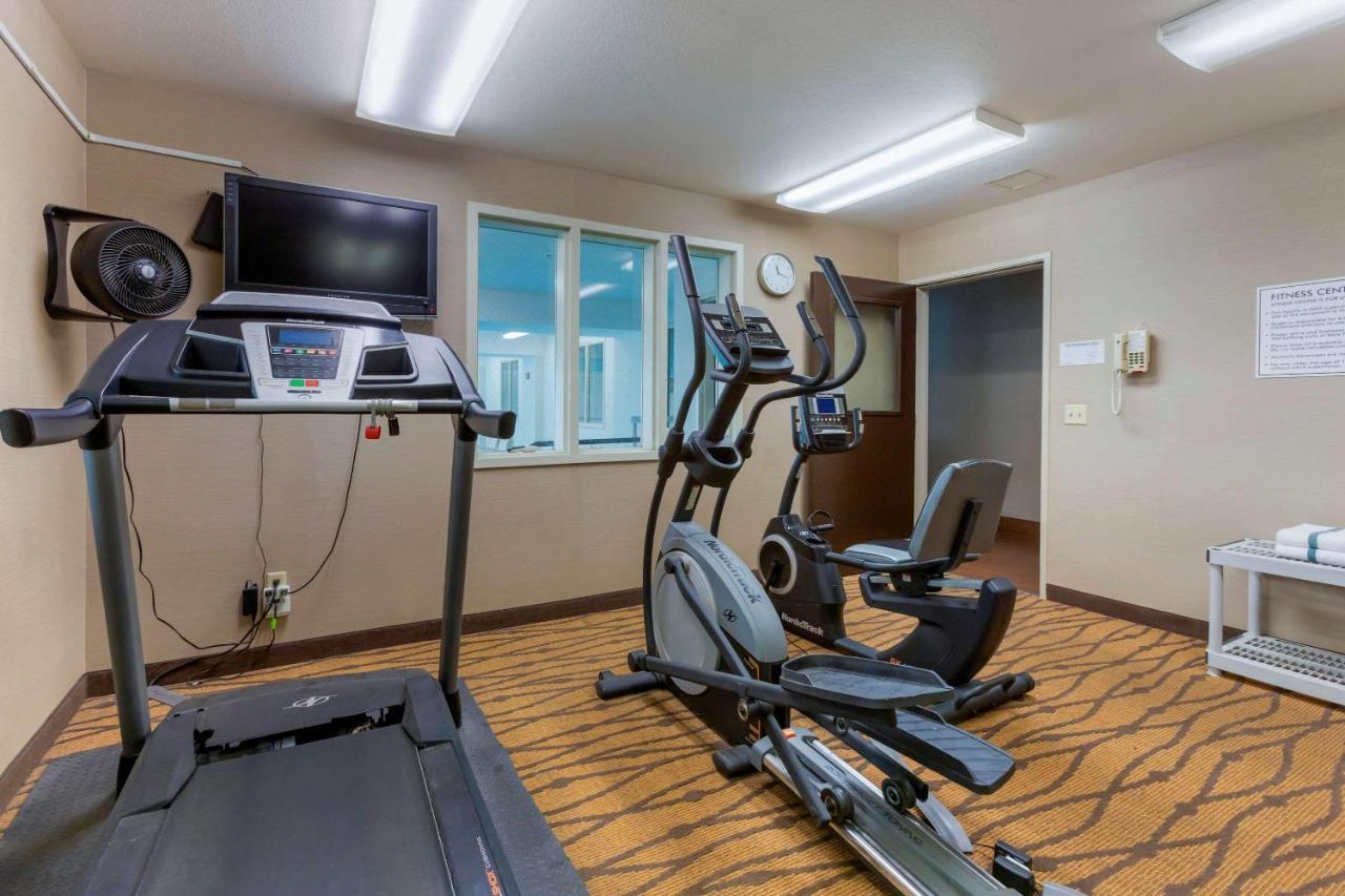 Sleep Inn Ontario Εξωτερικό φωτογραφία